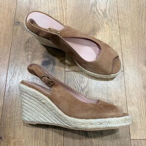 NWOB Stuart Weitzman Jean espadrille platform wedge sandal in tan suede Size 8.5